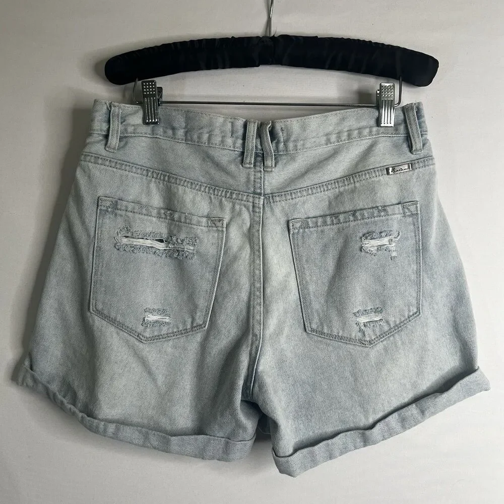NWOT Kancan Womens Shorts Sz Large Daisy Denim Light Wash Roll Up Festival